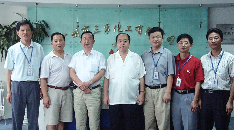 ��־����mg����ͻ���¿�